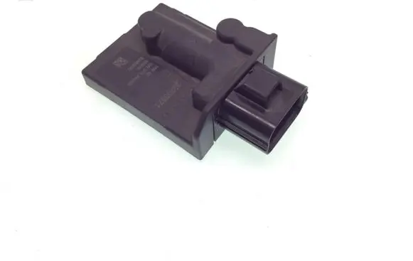 Volvo XC90 Fuel injection pump control unit/module 32203571