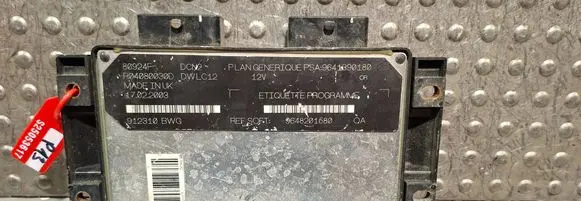 Peugeot 206 Engine control unit/module S25053617 9648201580 R04080030D