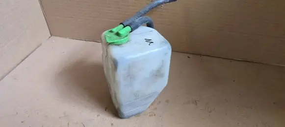 Suzuki Ignis Coolant expansion tank/reservoir 1793178F00 1793260G10 1793360B00
