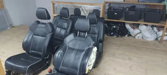 Acura MDX III Seat set 
