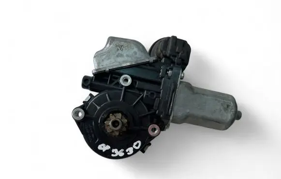 Toyota Yaris Front door window regulator motor 857200D210
