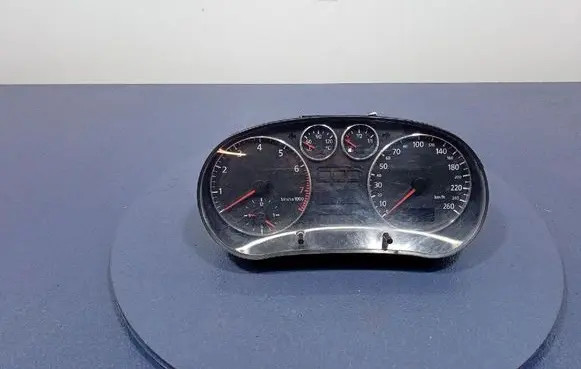 Audi A3 S3 8L Speedometer (instrument cluster) 8L0919860E