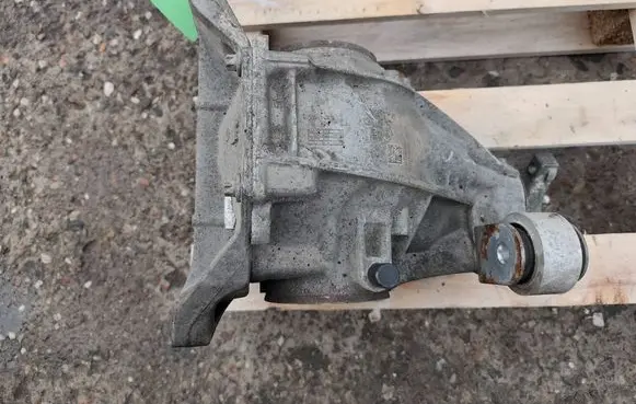 Mercedes-Benz C W205 Front differential 