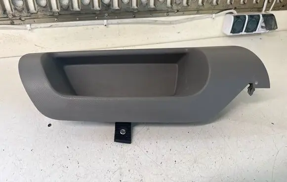 Renault Master III Glove box 685001487R