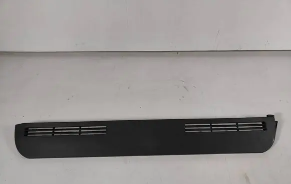 Volkswagen Golf Plus Other trunk/boot trim element 5M0868077