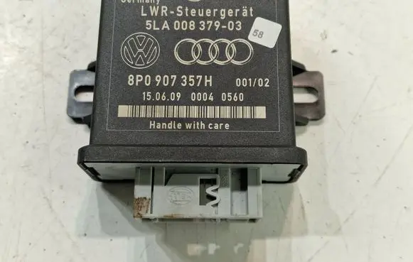 Audi A6 S6 C6 4F Light module LCM 8P0907357H