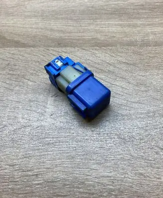 Subaru Impreza I Other relay 2523079971