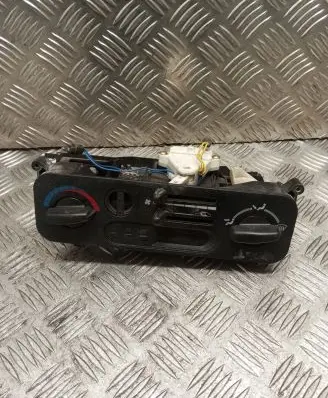 Mitsubishi Colt Climate control unit