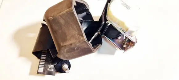 Rear seatbelt