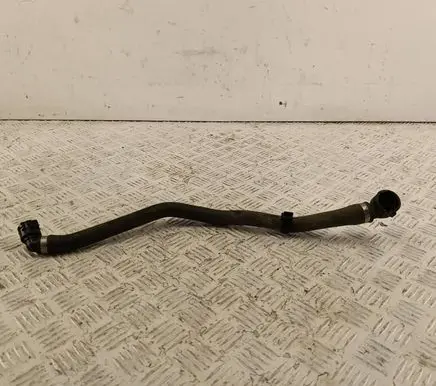 BMW 3 GT F34 Engine coolant pipe/hose 7624676
