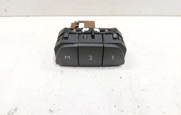 Peugeot 508 RXH Seat memory switch 96661125ZE 03384310100