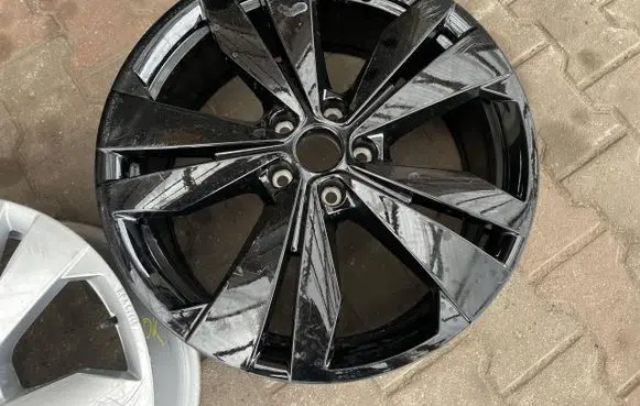 Volkswagen ID. Buzz R19 alloy rim 