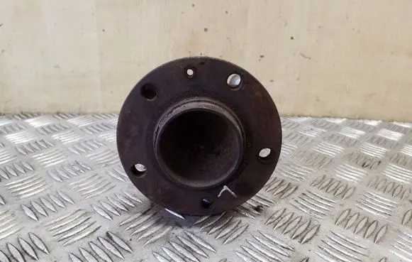 Citroen C4 Grand Picasso Rear wheel hub