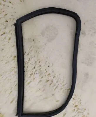 Citroen Jumper Rubber seal front door window/glass 