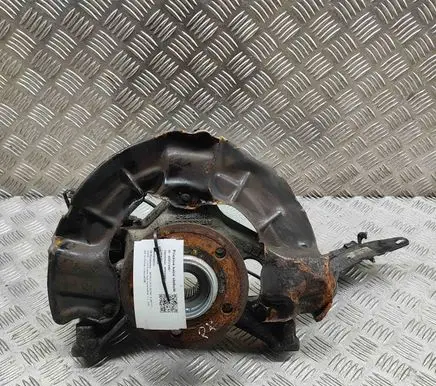 Front wheel hub