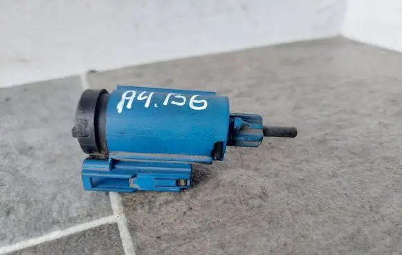 Clutch pedal sensor