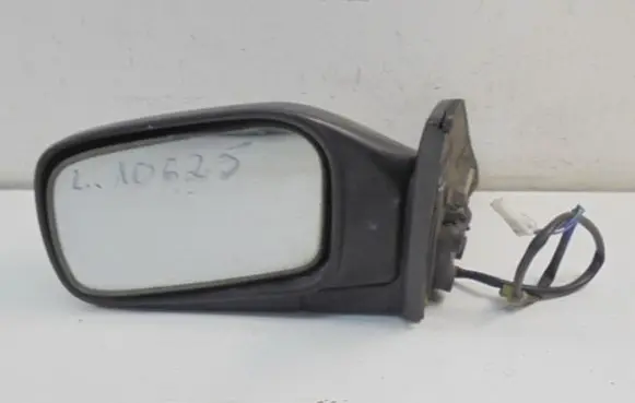 Nissan Primera Manual wing mirror 8211
