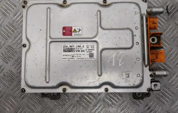 Audi Q4 e-tron Voltage converter inverter 1EA907190G