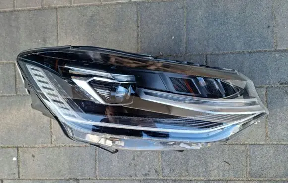 Volkswagen Caddy Headlight/headlamp