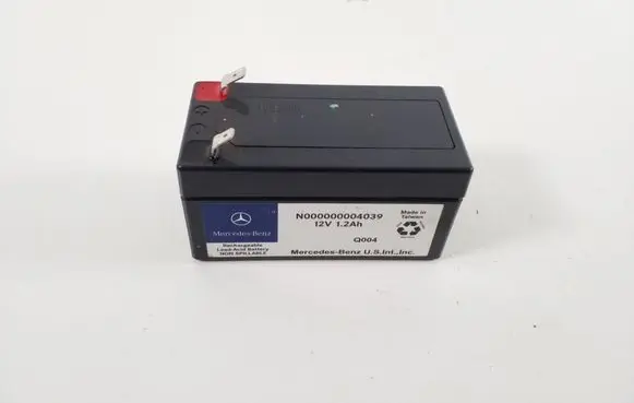 Mercedes-Benz ML W164 Car battery N000000004039