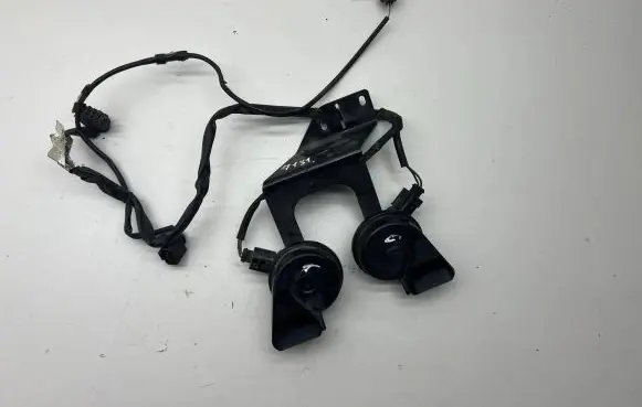 Audi A6 S6 C6 4F Horn signal 4F0951229 024148 703881165