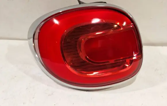 Fiat 500L Rear/tail lights 51883572