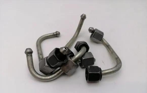 Peugeot 407 Fuel injector supply line/pipe Z947