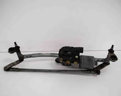 Skoda Superb B6 (3T) Front wiper linkage and motor
