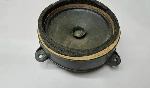 Subaru Outback Rear door speaker 86301AA001