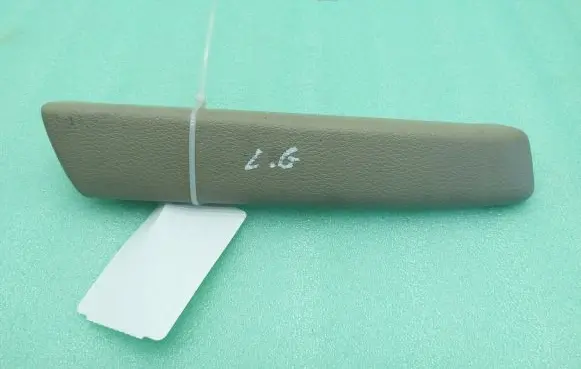 Audi Q7 4L Rear door handle trim P0110565