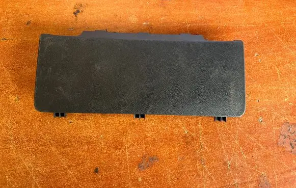 Volkswagen Polo V 6R Fuse box cover 6R0857506A