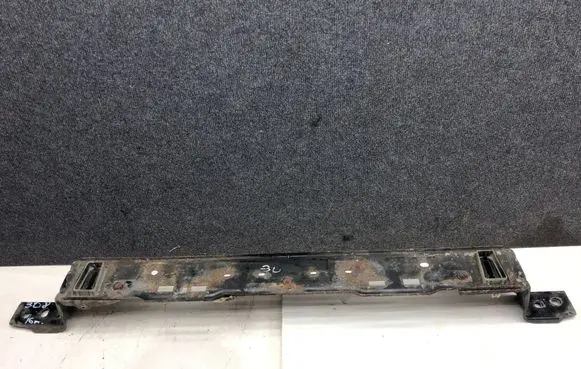 Peugeot 308 Bottom radiator support slam panel 