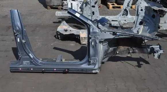 Mazda 3 Front quarter panel 