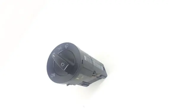 Volkswagen PASSAT B5.5 Light switch 1C0941531