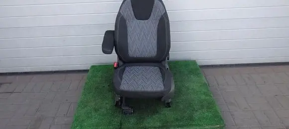 Opel Crossland X Front driver seat 