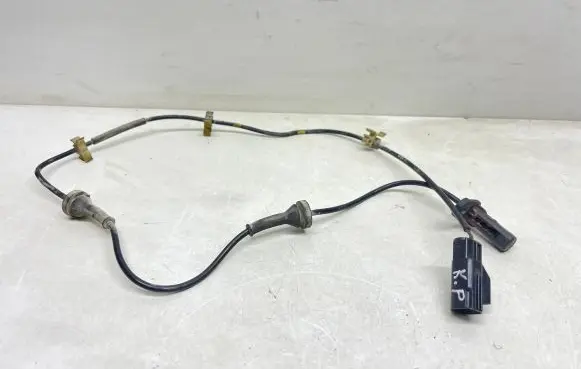 Volvo V70 ABS brake wheel speed sensor 9496961