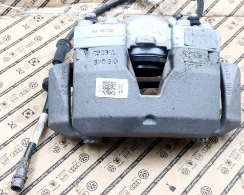 Audi A6 S6 C7 4G Front brake caliper 4G0106BM