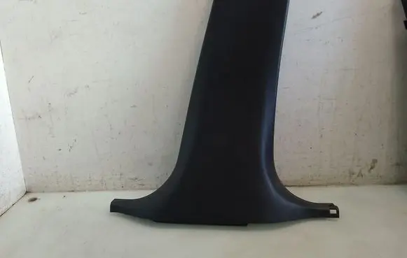 Mercedes-Benz E W212 (B) pillar trim (bottom) A2126904025