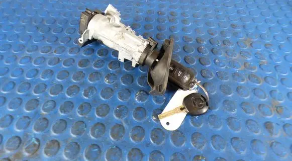 Skoda Rapid (NH) Ignition lock CART1K0905851 1K0905851 6RA905865