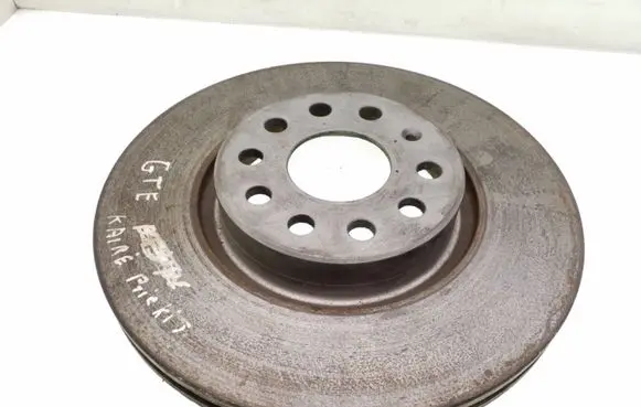 Volkswagen Golf VII Front brake disc