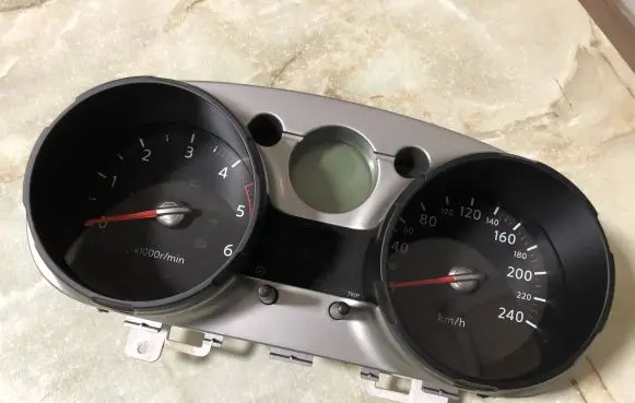 Nissan Qashqai Speedometer (instrument cluster) JD50D