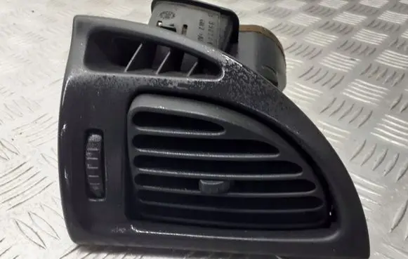 Citroen C5 Dashboard air vent grill cover trim 963261657A