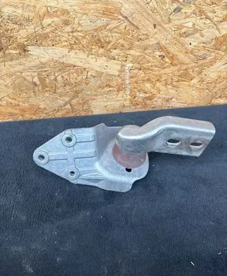 Mercedes-Benz GLE W167 Muffler mount bracket/holder A1674921700