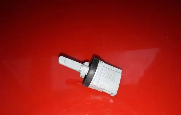 Volkswagen Golf V Interior temperature sensor 585507 221004 115021