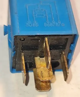 BMW 5 E34 Other relay 1388911 V23134259X107 6136