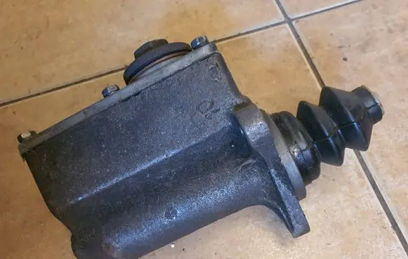 GAZ M-20 Master brake cylinder 213505065