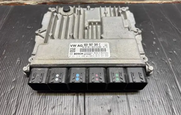 Porsche Panamera (970) Engine control unit/module 06M907309C 0261S16480
