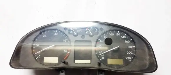 Volkswagen PASSAT B5 Speedometer (instrument cluster) 3b0919880L 110.008.776