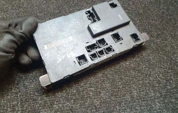 Mercedes-Benz CLS C219 Other control units/modules 2198200726