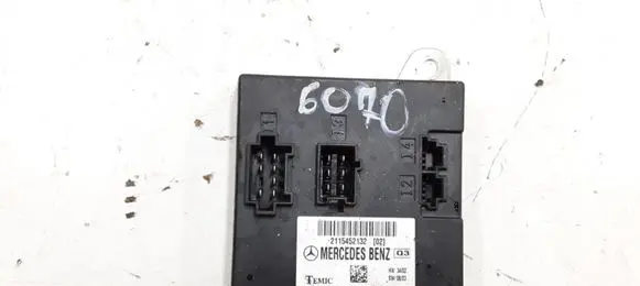 Mercedes-Benz E W211 Comfort/convenience module 2115452132 6070
